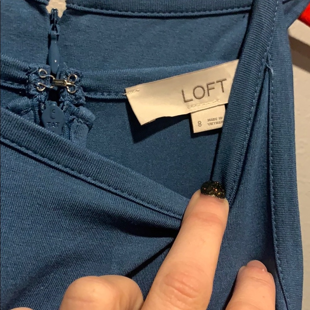 LOFT DRESS - Picture 4 of 4